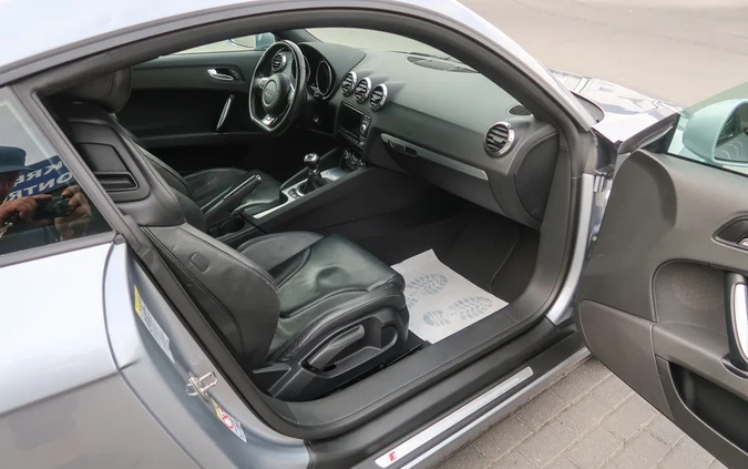 Audi TT cena 29900 przebieg: 121825, rok produkcji 2010 z Ryn małe 742
